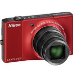 Nikon-Coolpix-S8000-red-R.jpg