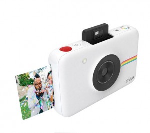 Polaroid-Snap-white-w-outpu