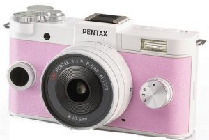Pentax-Q-S1-pink