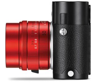 leica-apo-summicron-m-50mm-f2-asph-red-on-camera