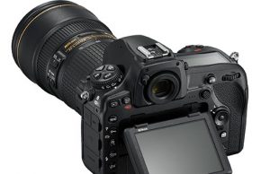 Nikon-D850-LCD-tilt-Banner