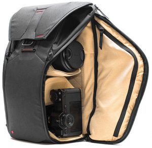 Leica-Backpack-Capsule-Peak-Design