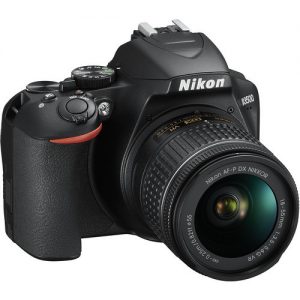 Nikon-D3500 right