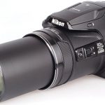 Nikon-Coolpix-P900-left