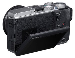 Canon-EOS-M6-Mark-II-silver-lcd