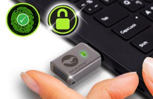 Kanguru-Fingerprint-Encrypted-USB-drive-with-finger