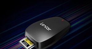 Lexar-Professional-CFexpress-Type-B-USB-3.2-Gen-2×2-Reader-lifestyle