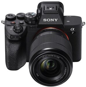 Sony-Alpha-7-IV_SEL2870_front_top