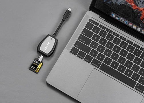 Lexar-Professional-USB-C-Dual-Slot-Reader-lifestyle