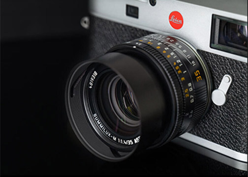 Leica-Summilux-M-35-F1.4-Asph–silver-side