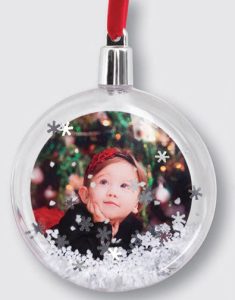 Fujifilm-Snowglobe-Ornaments-Personalized Photo Print Gift