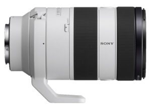 Sony-FE-70-200mm-F4-Macro-G-OSS-II-right